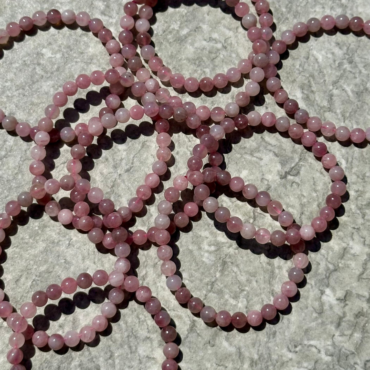 Purple rose Quartz 6mm Bracelets