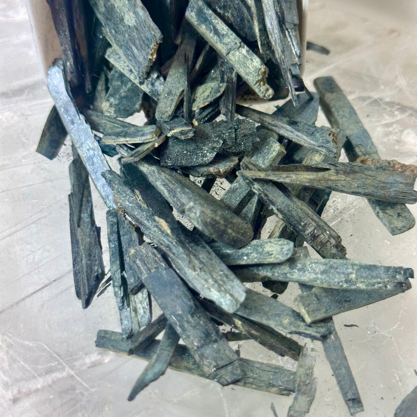 Raw Vivinite