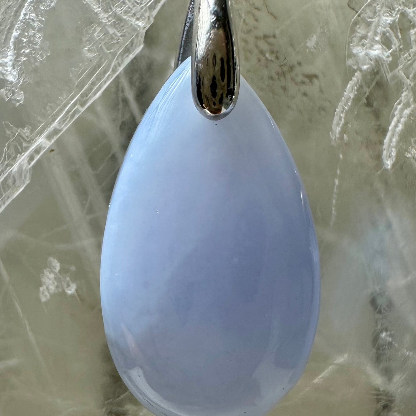 925 Chalcedoney Tear Duct Pendants 2cm