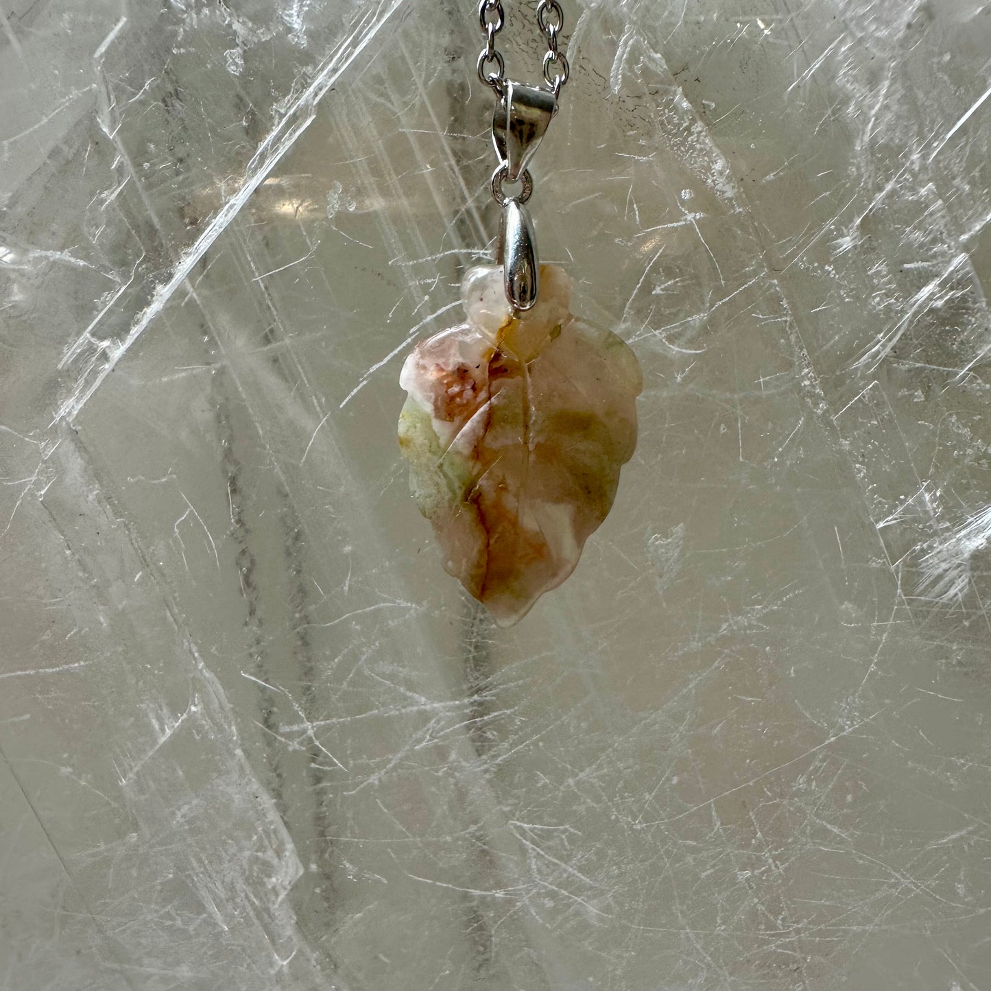 925 Flower Agate Leaf Carving Pendant