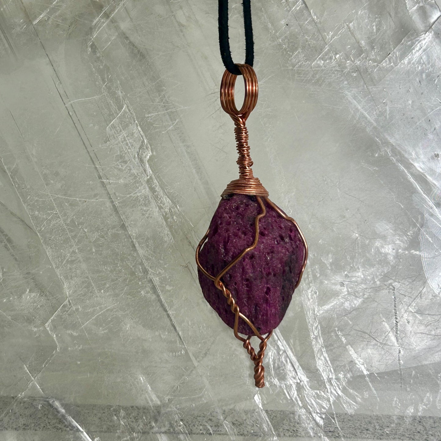 Lee's Makes - Honey Comb Ruby Pendant