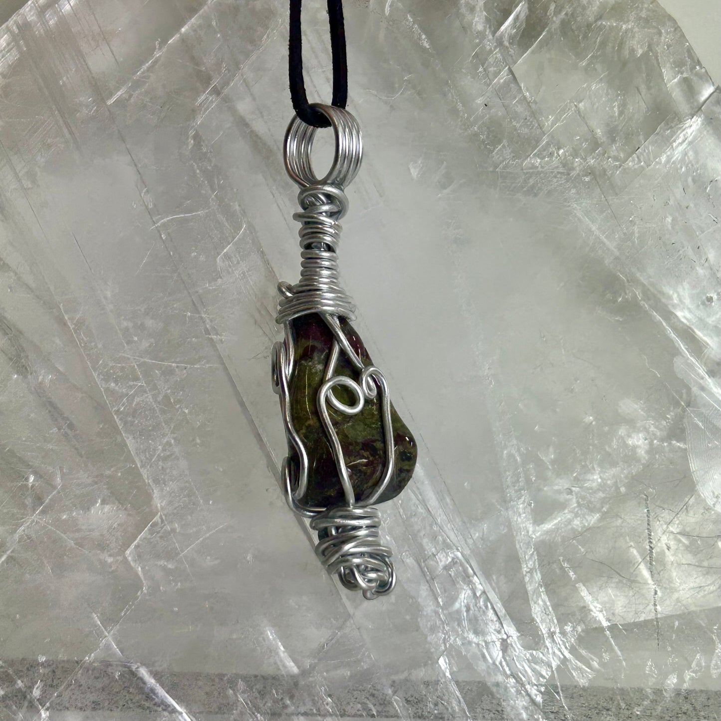 Lee's Makes - African Blood Pendant