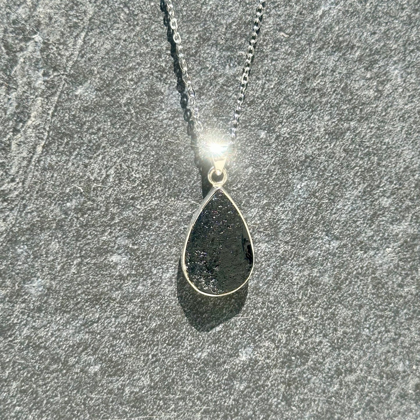 Tekitte Pendant