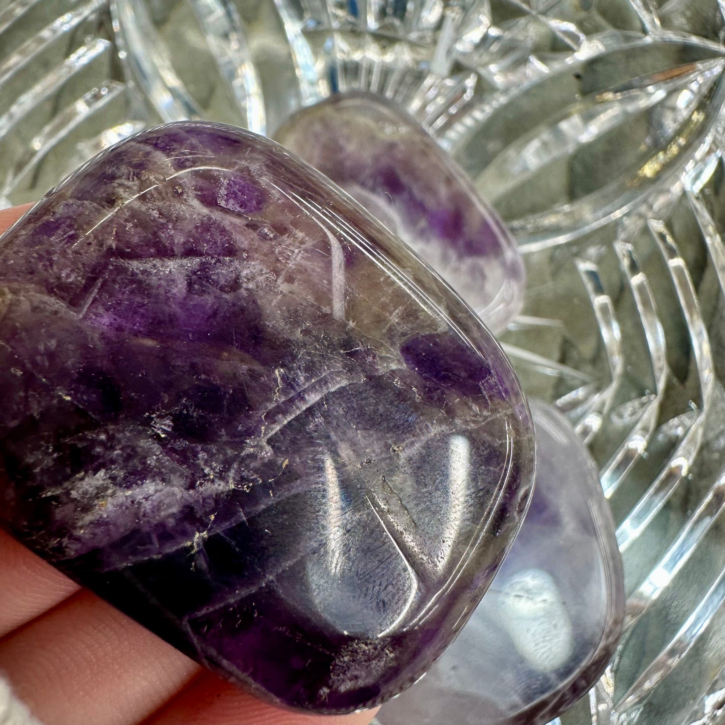 Dream Amethyst Palm Stones