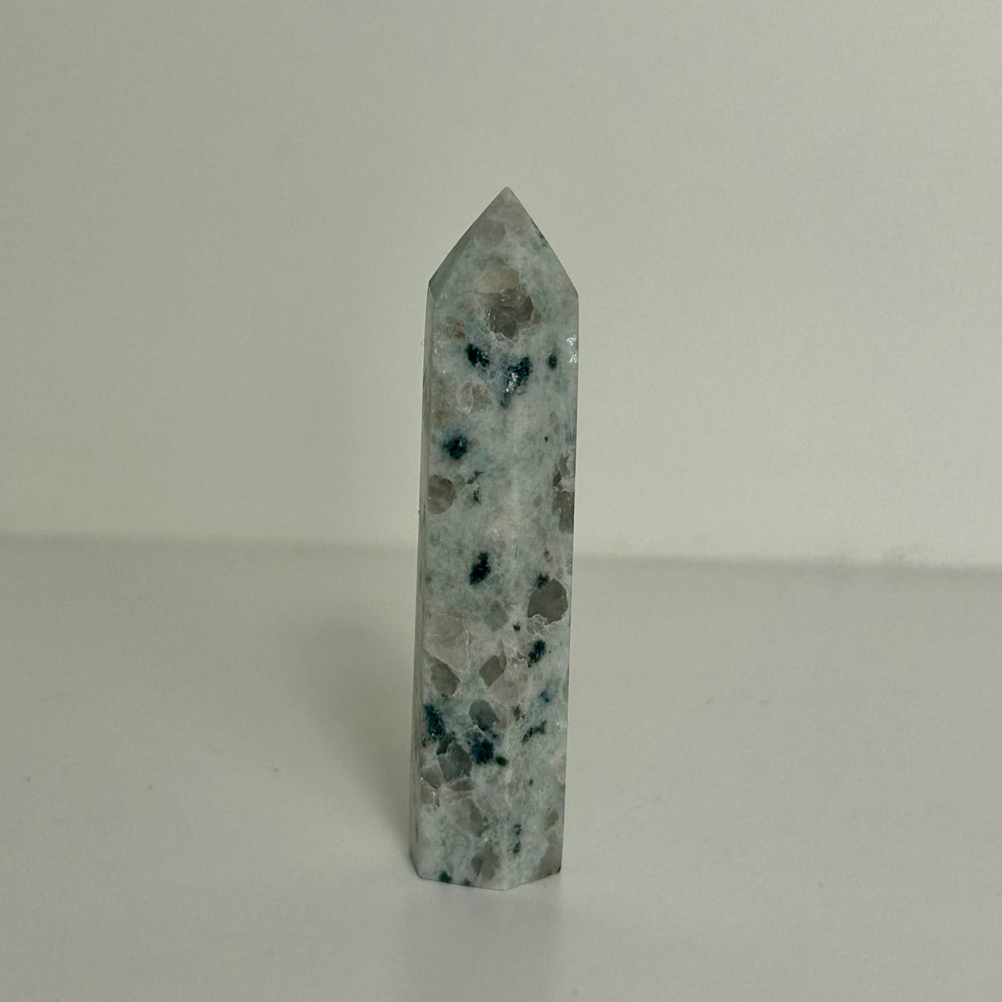 Mini Kiwi Jasper Tower