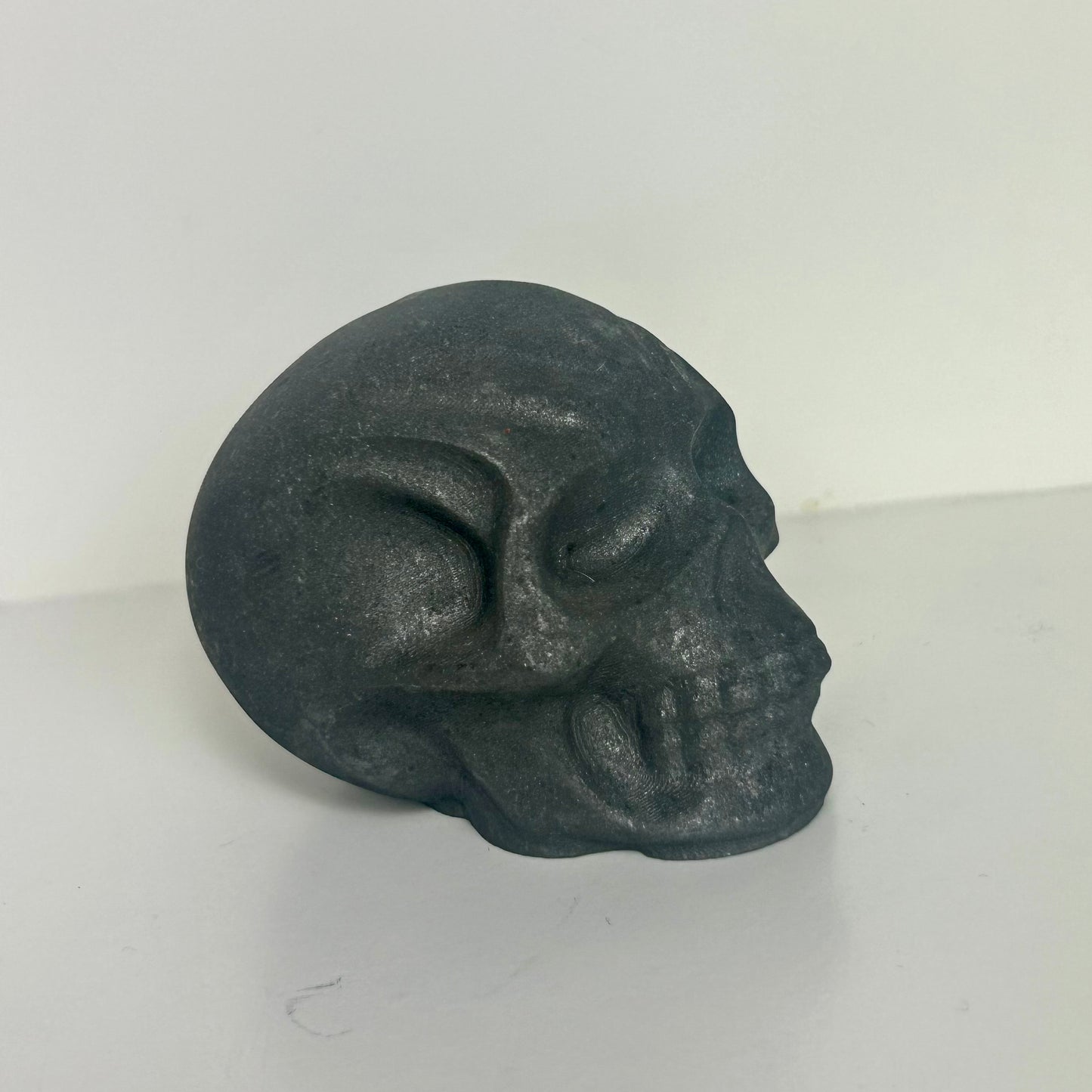 Shunglite Skull Carving