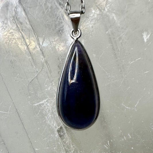 Iolite Pendant (7)