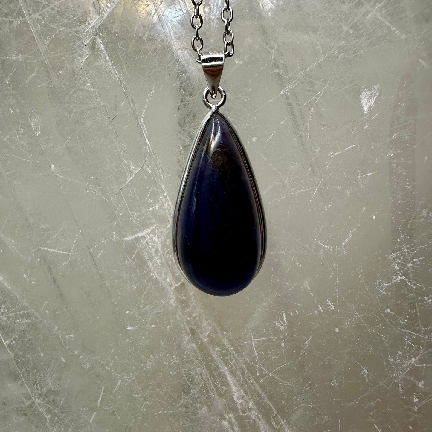 Iolite Pendant (7)
