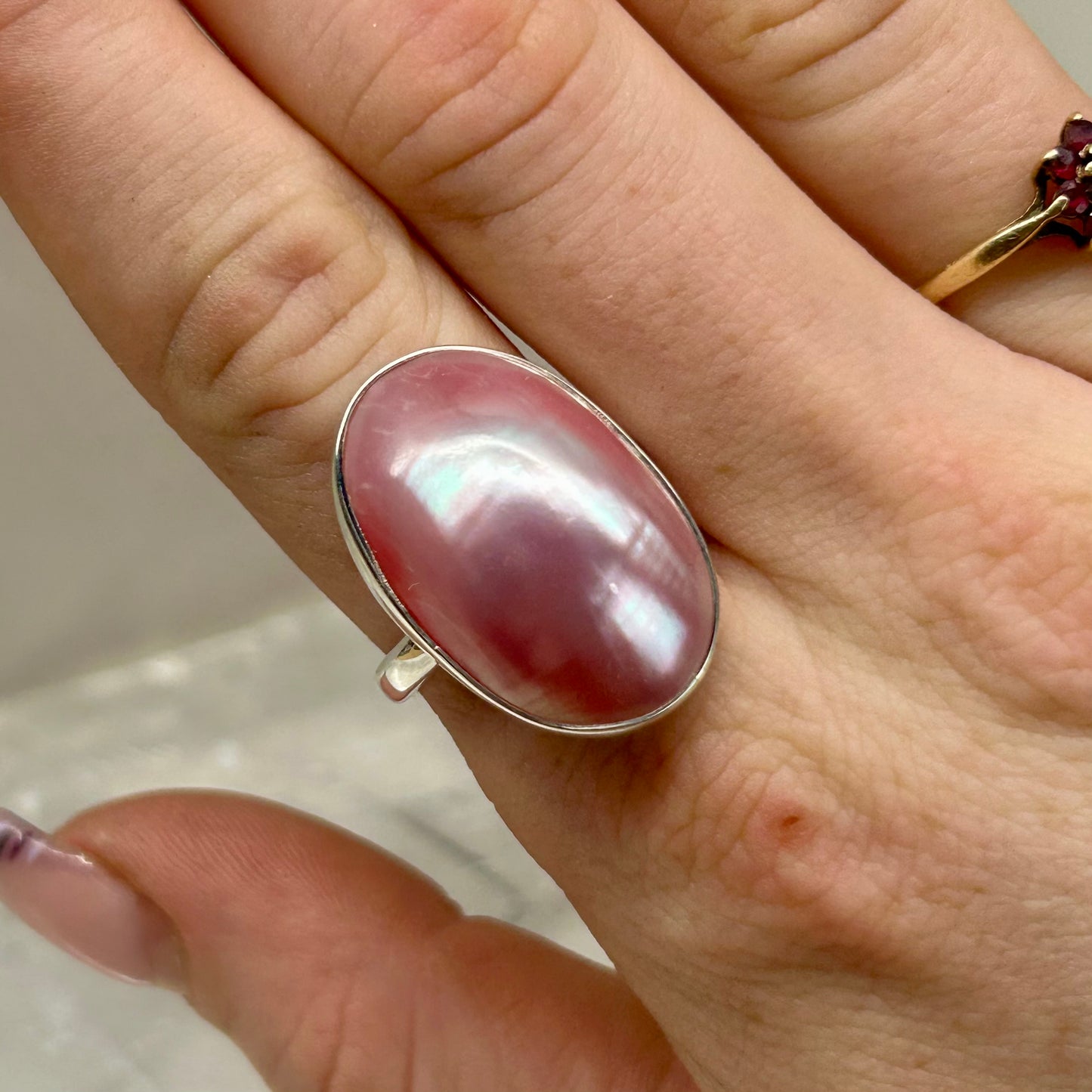 Pink Shell (Size R/S) Ring