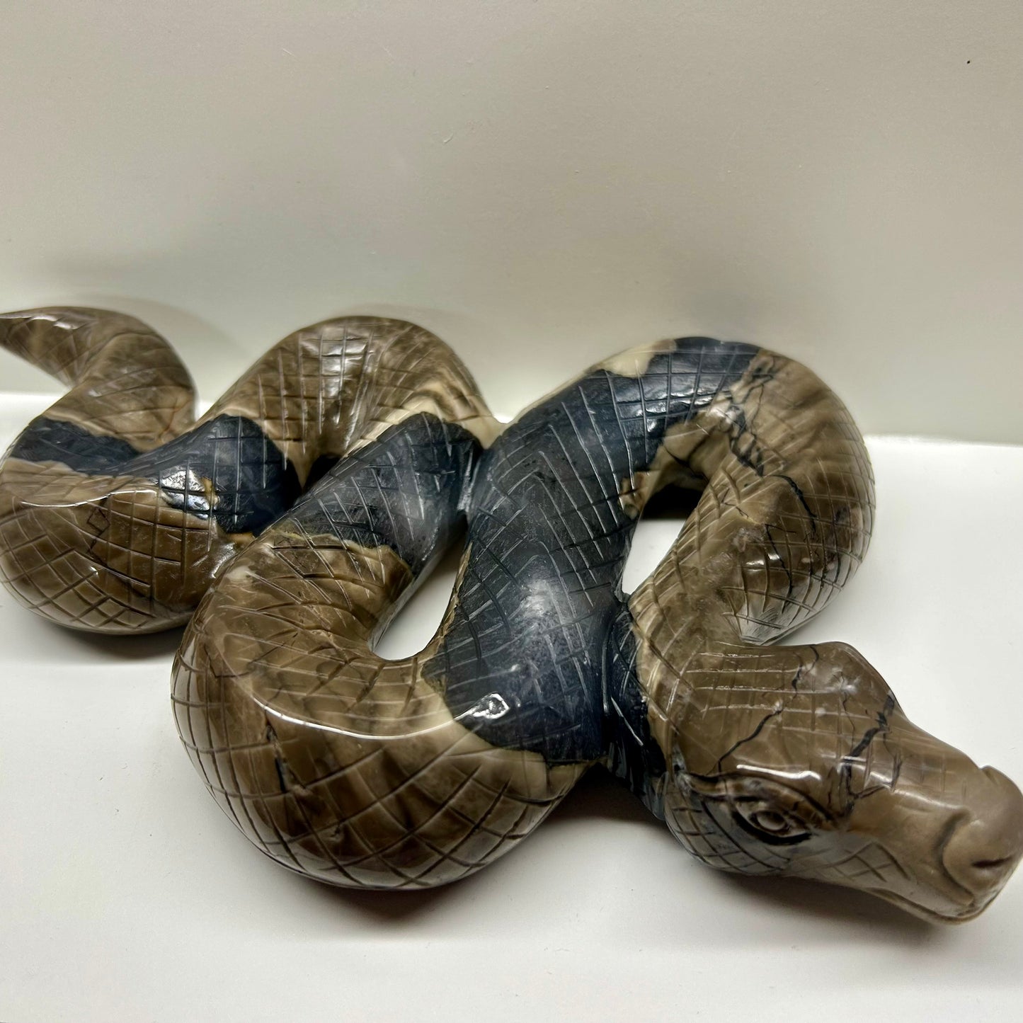 Volcano Agate Snake Carving
