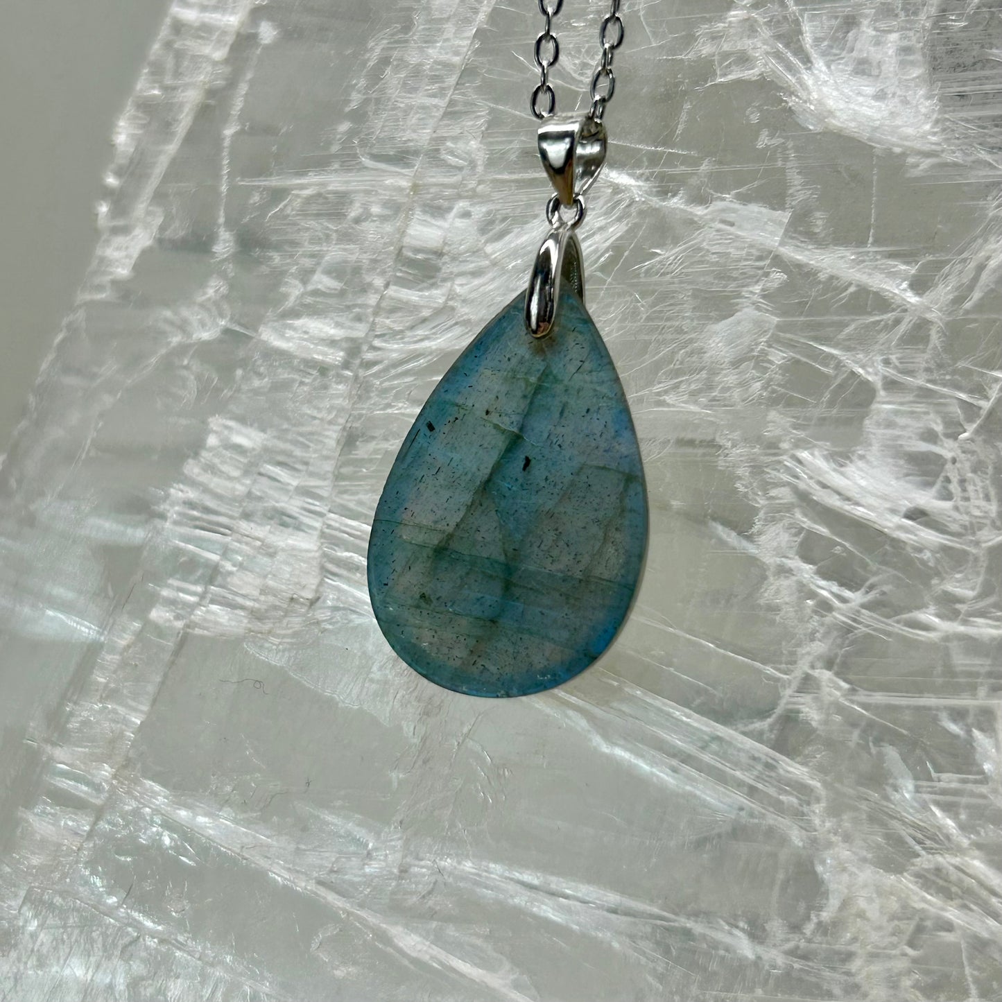 Labradorite 925 Pendant (Tear Drop )