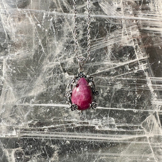 925 Ruby pendant