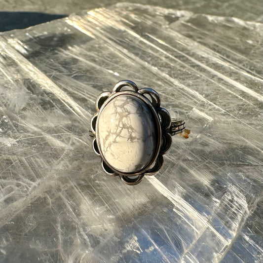 Adjustable Howlite 925 Ring