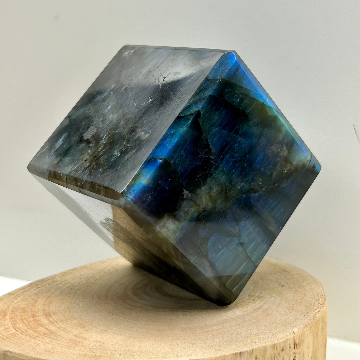 Labradorite Cube