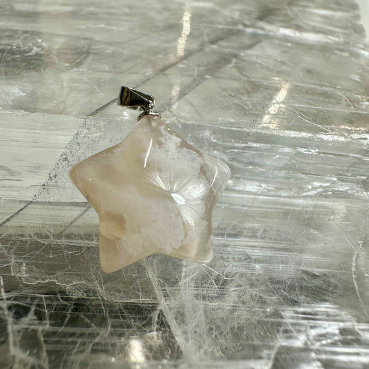 Flower Agate Star Carving Mini Pendants