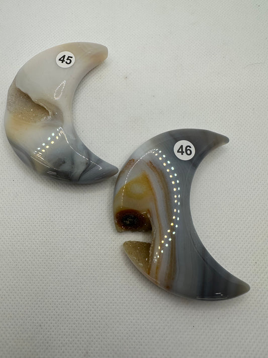 Agate Moons
