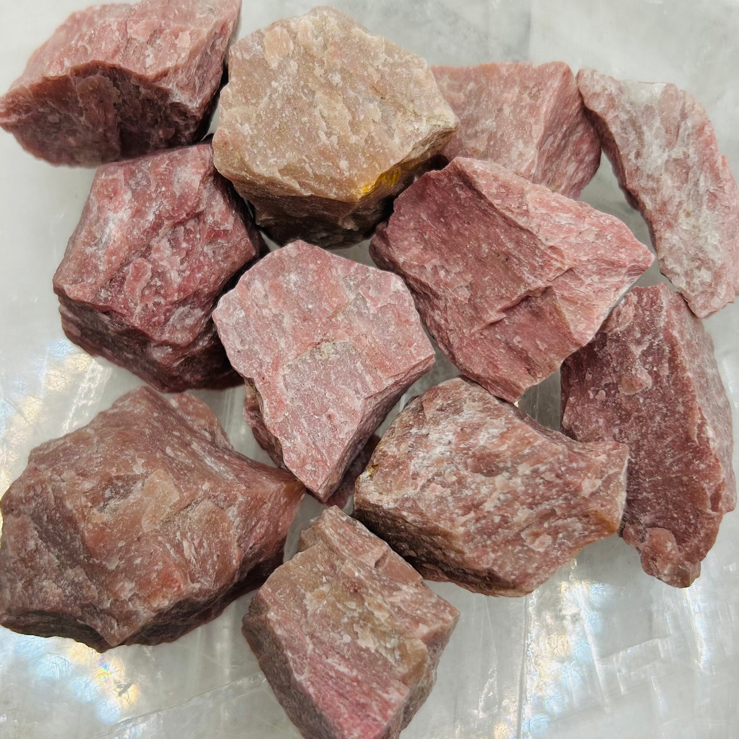 Raw Thulite