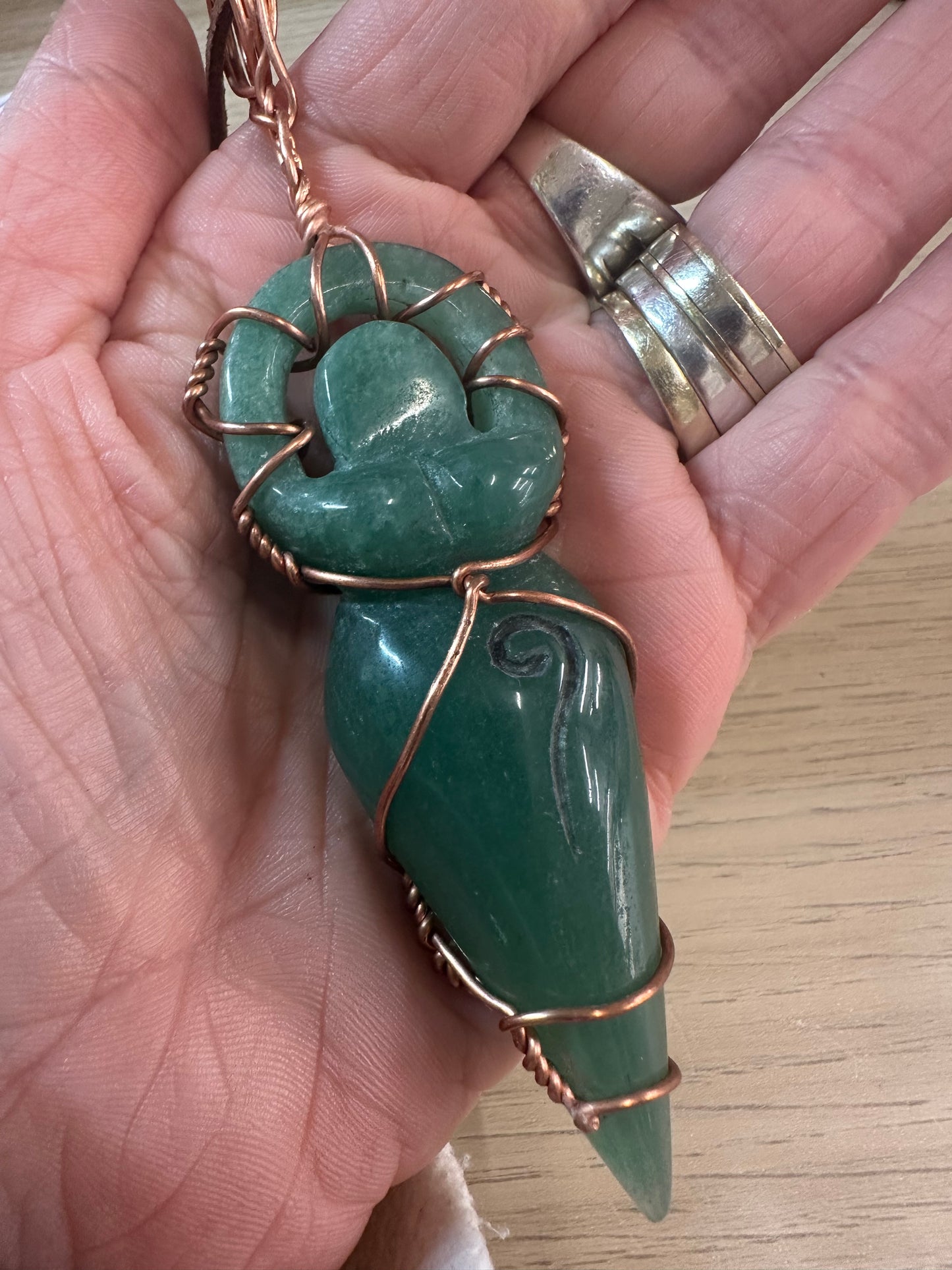 Lee's Makes - Aventurine Goddess Pendant