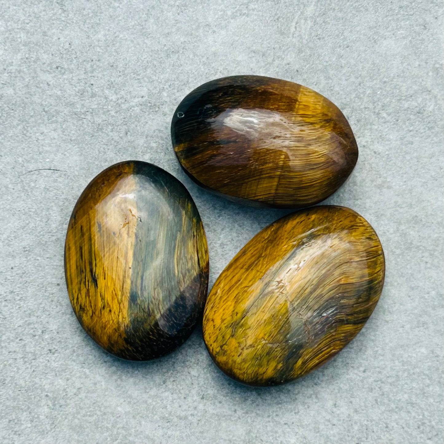 Blue Tigers Eye Palmstone