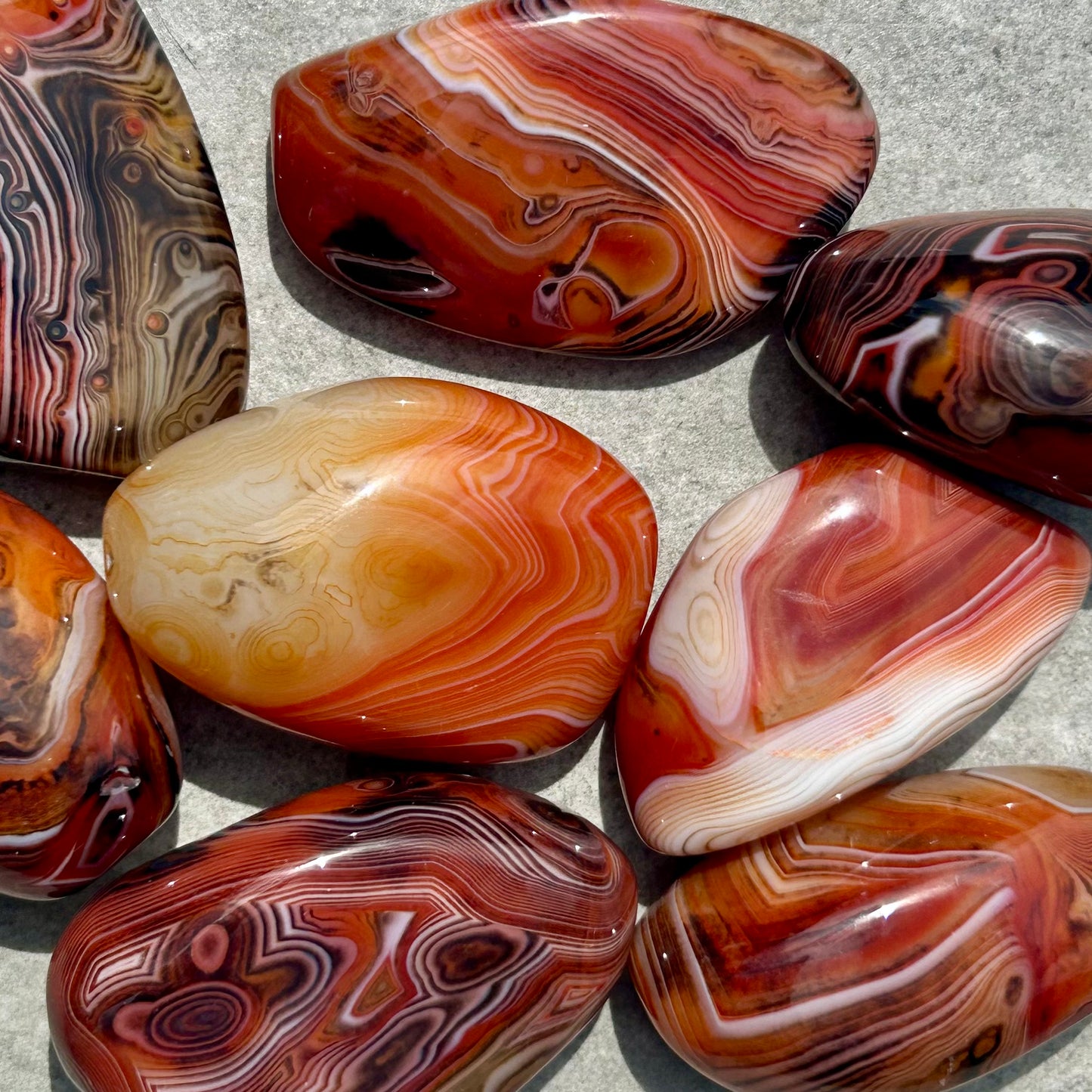 SardOnyx palm stones