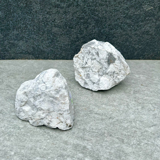 Howlite Raws