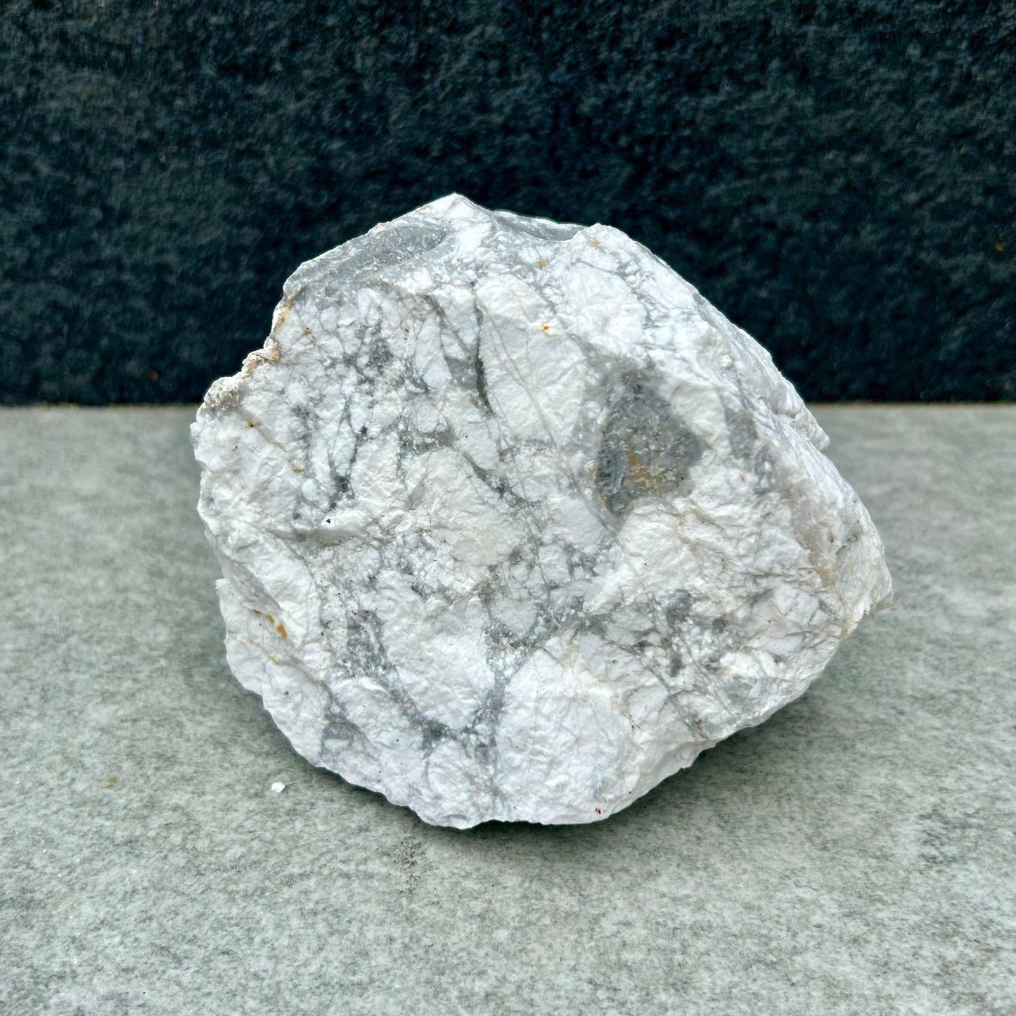 Howlite Raws