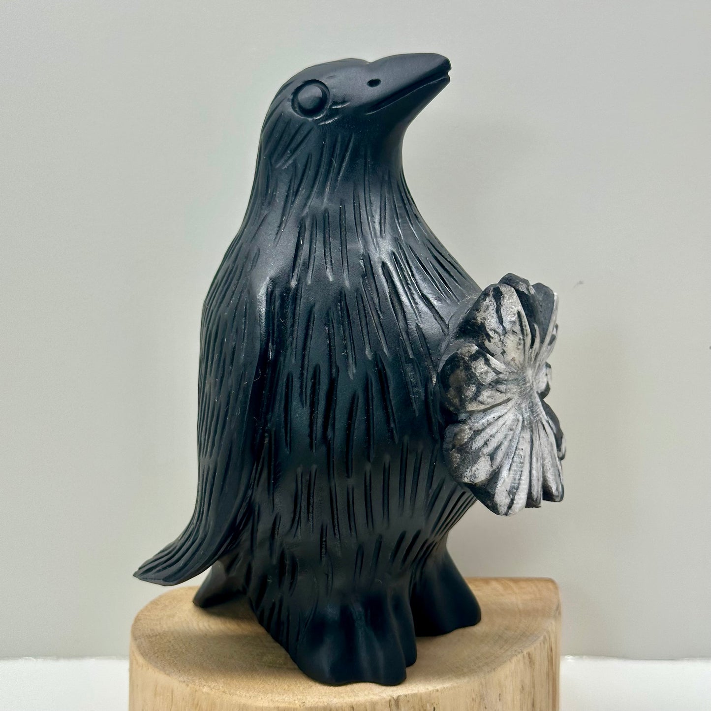 Chrysanthemum Bird Carving