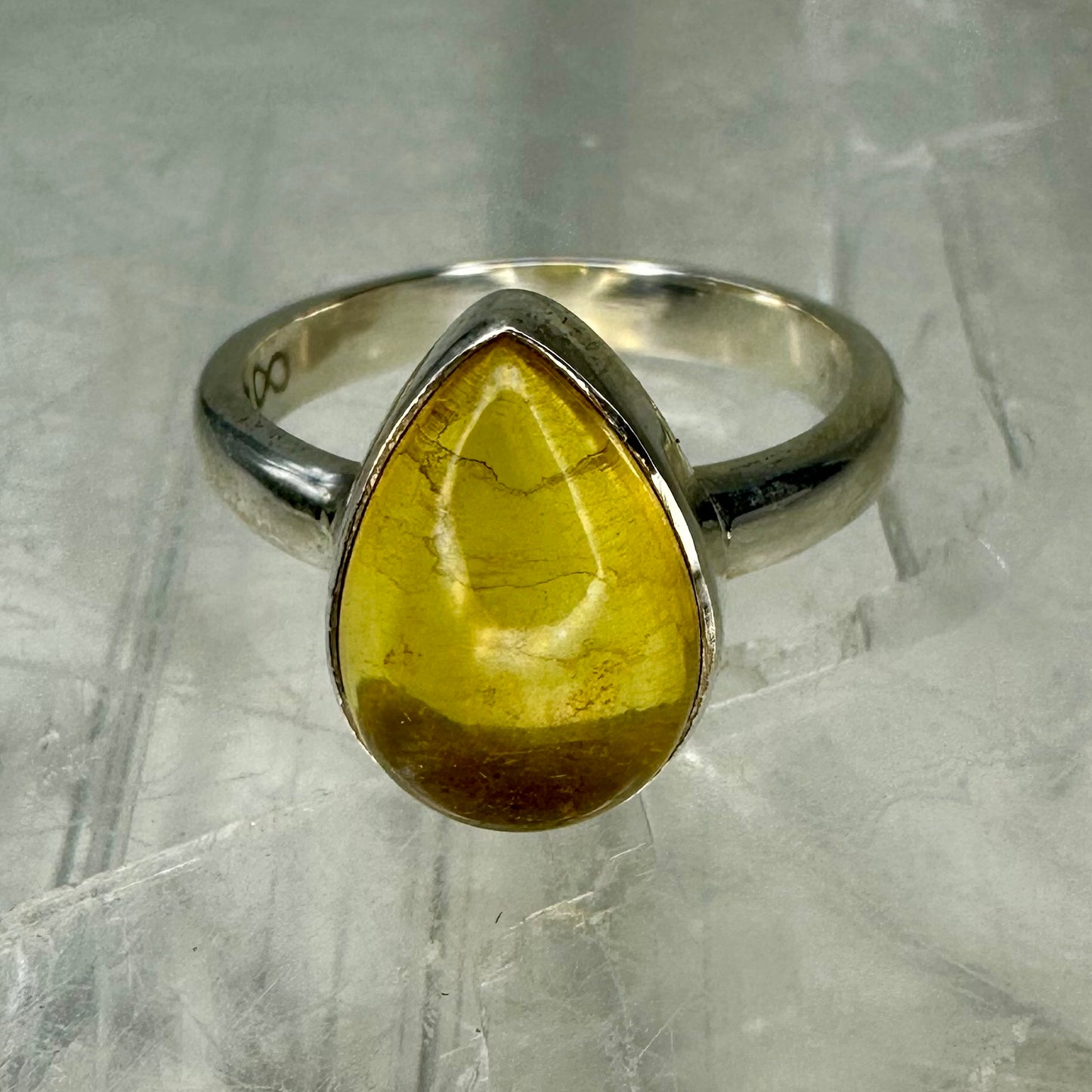 Amber 925 Square Ring (Size L/M)